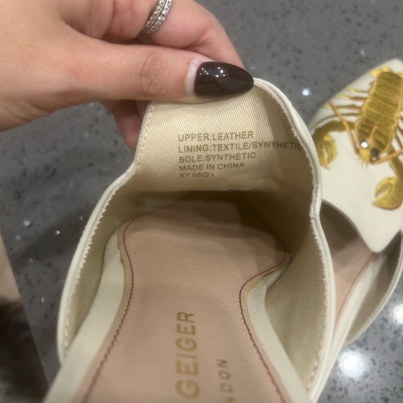 Kurt Geiger Cream and Gold Lobster Embroidered Mules - Picture 8 of 9